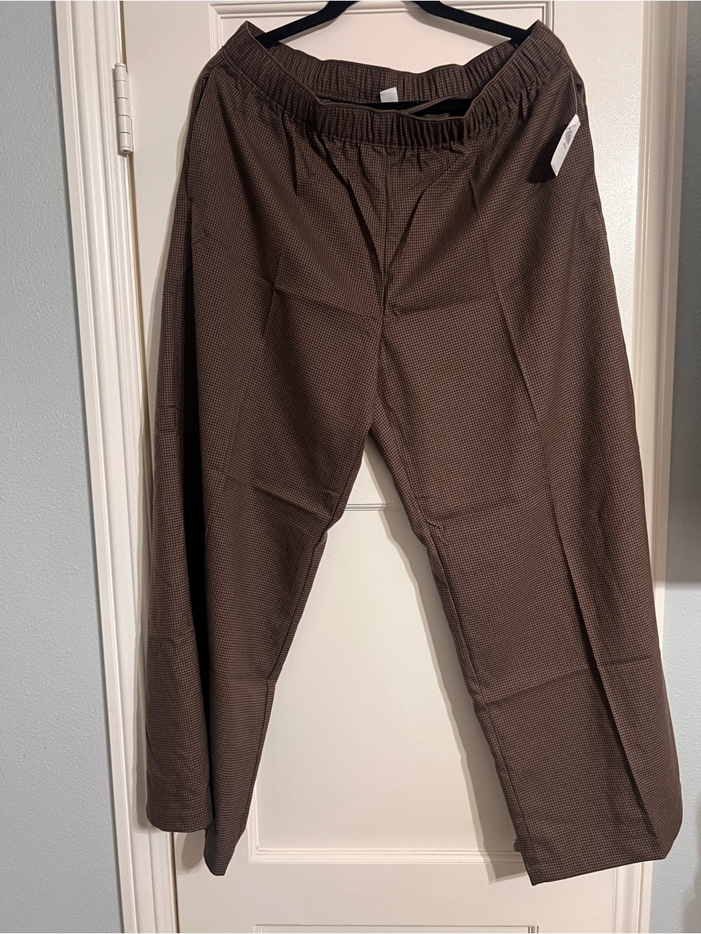 Old Navy Brown Elastic-Waist Straight-Leg Trousers